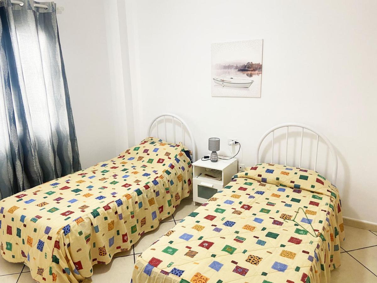 Grande Appartamento Tenerife Лос Абригос Екстериор снимка